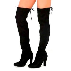 Steve Madden “Gorgeous” thigh high suede boots • size 8 great condition
